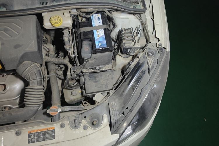 Used MG 3 2013 1.3L AMT Comfort Edition Engine Bay Left