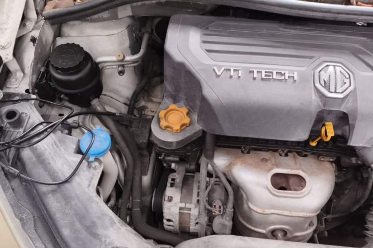 Used MG 3 2013 1.5L AMT Elite Edition Engine Bay Right
