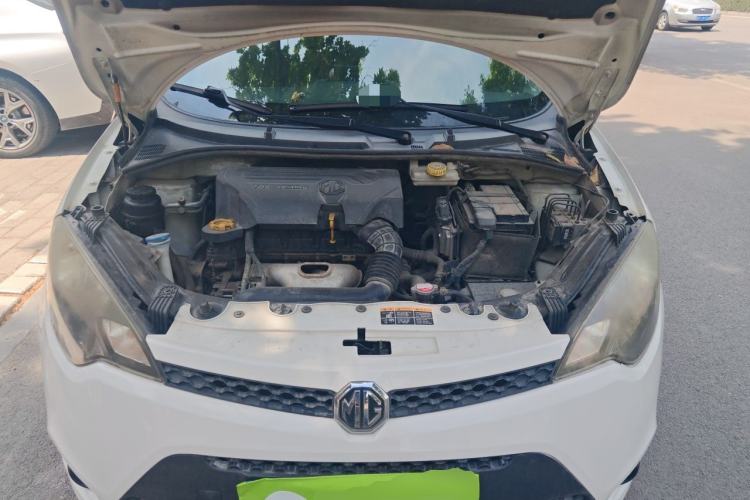 Used MG 3 2013 1.5L AMT Elite Edition Engine Bay