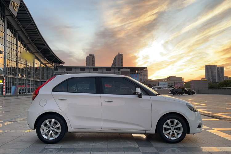 Used MG 3 2013 1.5L AMT Elite Edition Exterior 2