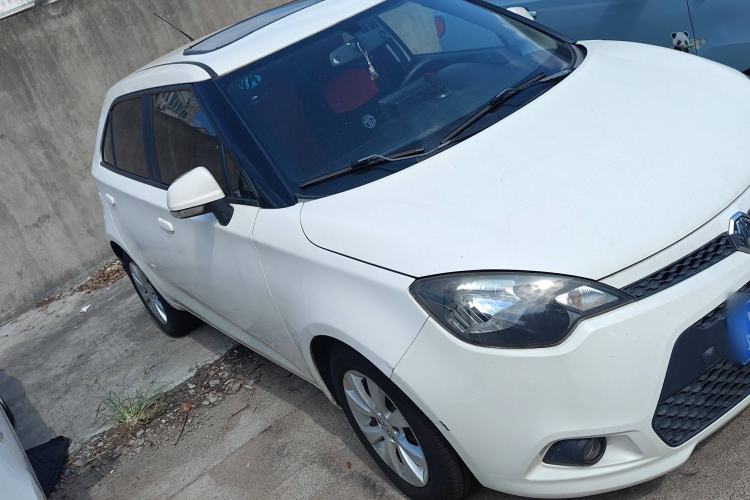Used MG 3 2013 1.5L AMT Elite Edition Exterior 2