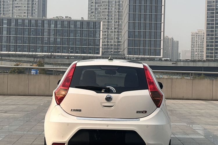Used MG 3 2013 1.5L AMT Elite Edition Exterior 5
