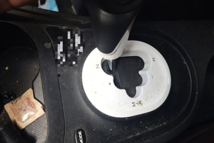 Used MG 3 2013 1.5L AMT Elite Edition Gear Lever