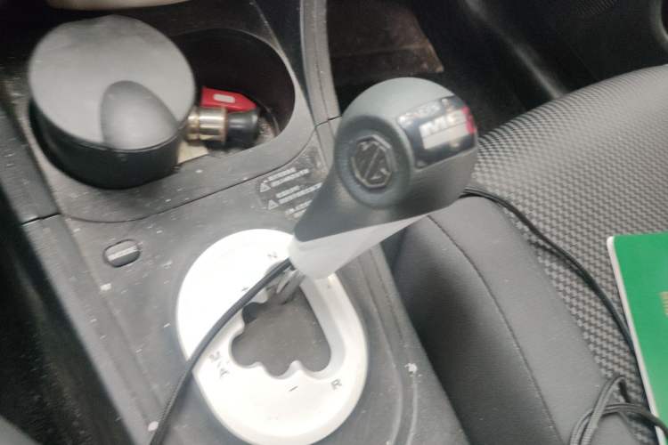Used MG 3 2013 1.5L AMT Elite Edition Gear Lever