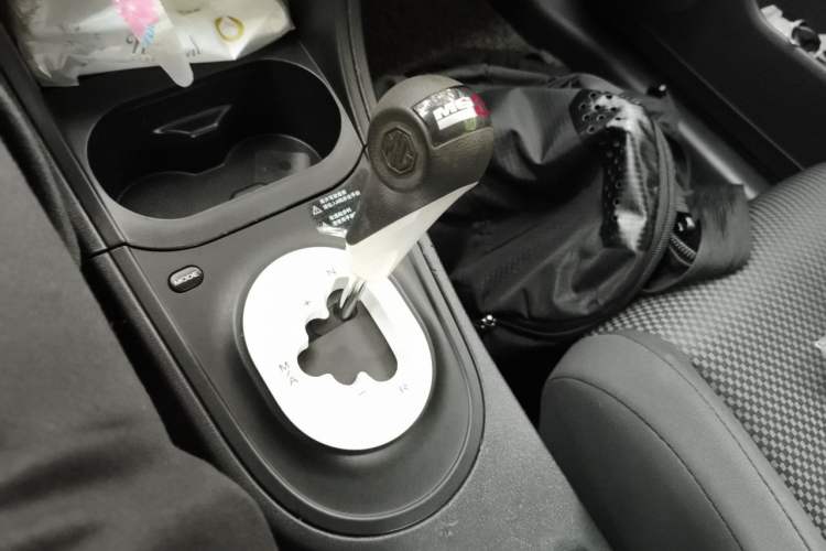 Used MG 3 2013 1.5L AMT Elite Edition Gear Lever