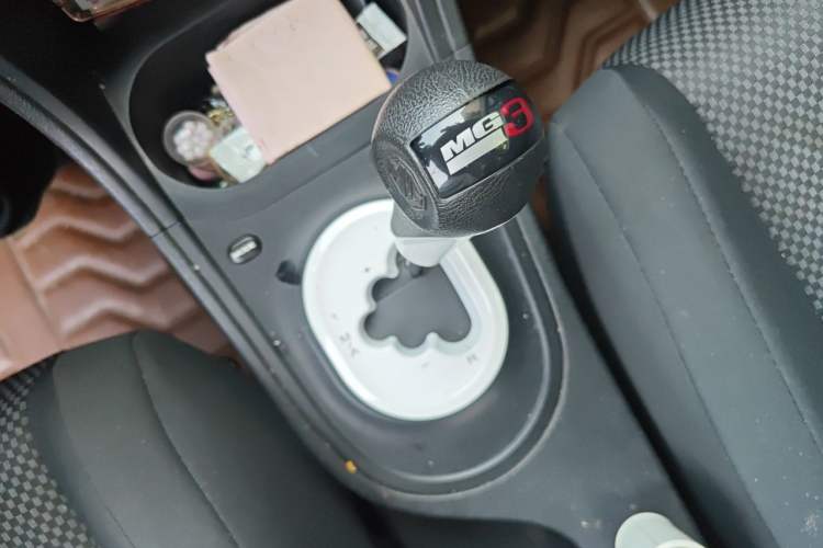 Used MG 3 2013 1.5L AMT Elite Edition Gear Lever