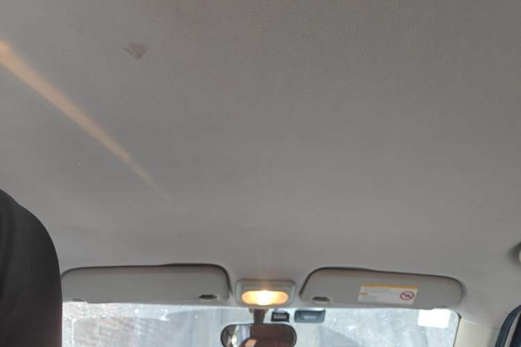 Used MG 3 2013 1.3L AMT Comfort Edition Headliner