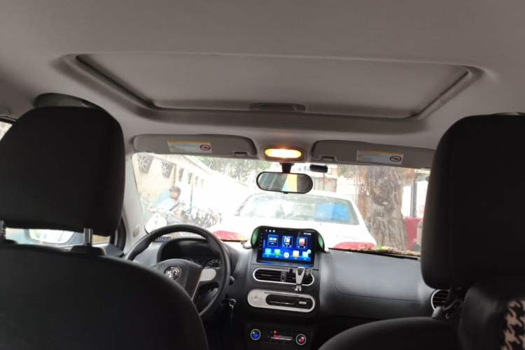 Used MG 3 2013 1.5L AMT Elite Edition Headliner