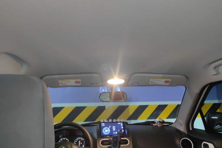 Used MG 3 2013 1.3L AMT Comfort Edition Headliner