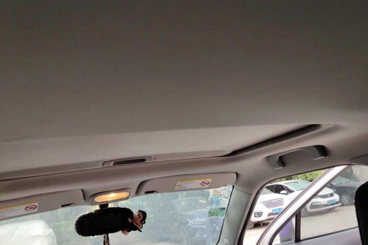 Used MG 3 2013 1.5L AMT Elite Edition Headliner