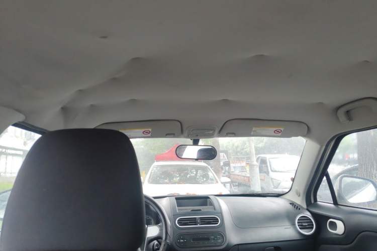 Used MG 3 2013 1.3L AMT Comfort Edition Headliner