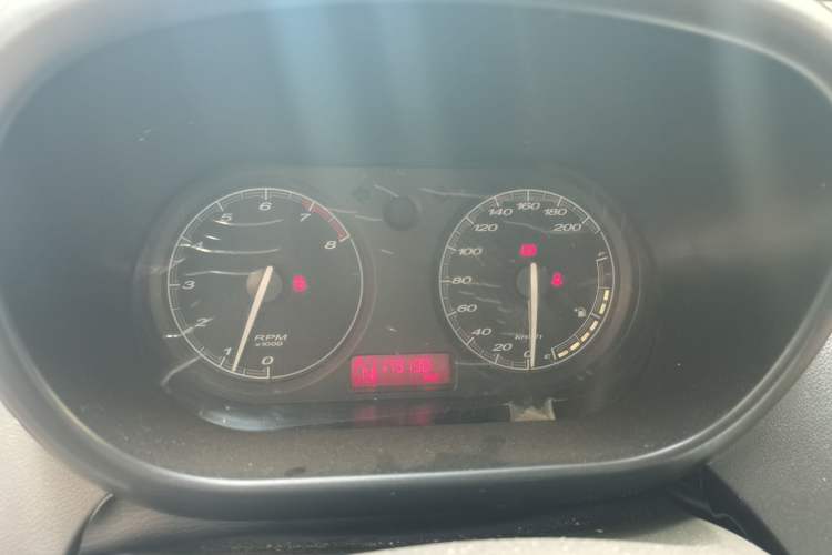 Used MG 3 2013 1.5L AMT Elite Edition Instrument Cluster