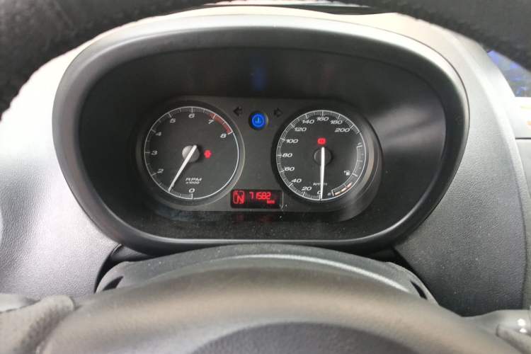 Used MG 3 2013 1.3L AMT Comfort Edition Instrument Cluster