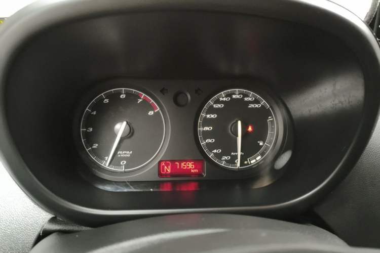 Used MG 3 2013 1.5L AMT Elite Edition Instrument Cluster