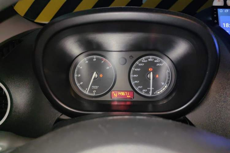 Used MG 3 2013 1.3L AMT Comfort Edition Instrument Cluster