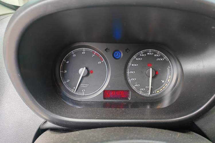 Used MG 3 2013 1.5L AMT Elite Edition Instrument Cluster