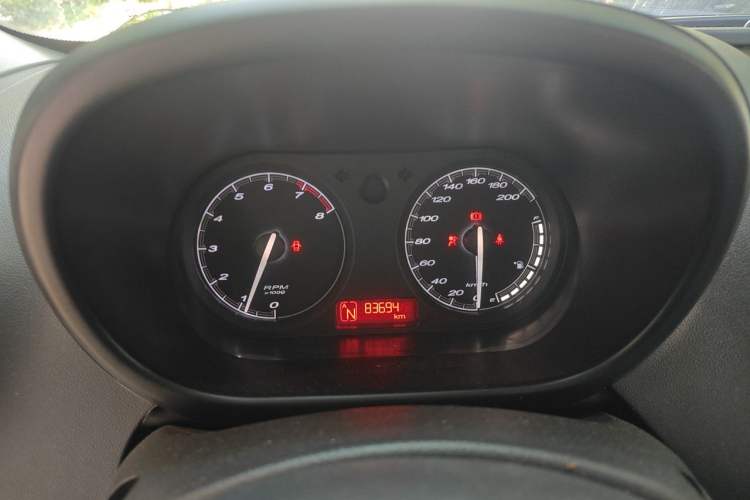 Used MG 3 2013 1.5L AMT Elite Edition Instrument Cluster