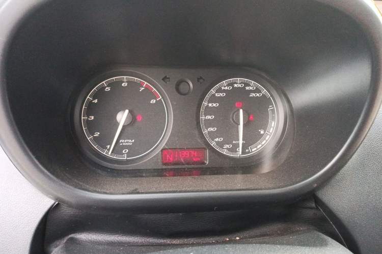 Used MG 3 2013 1.3L AMT Comfort Edition Instrument Cluster