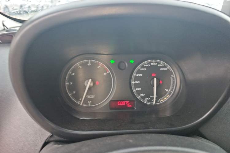 Used MG 3 2013 1.3L Manual Comfort Edition Instrument Cluster