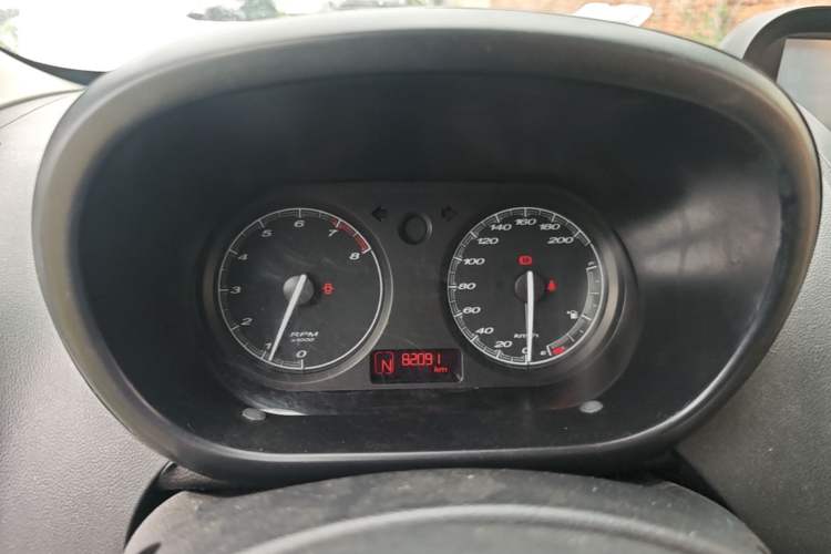 Used MG 3 2013 1.5L AMT Elite Edition Instrument Cluster