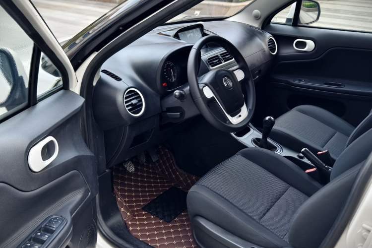 Used MG 3 2013 1.3L Manual Comfort Edition Interior 1