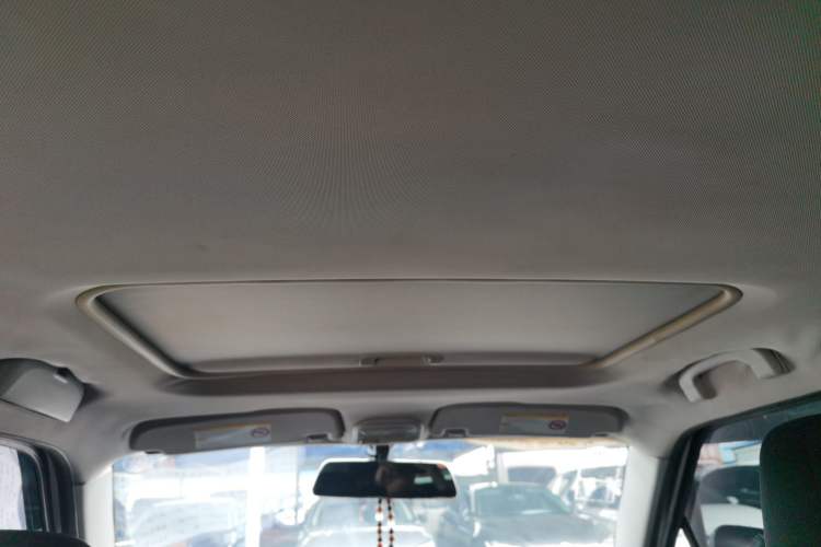 Used MG 3 2013 1.5L AMT Elite Edition Interior 10