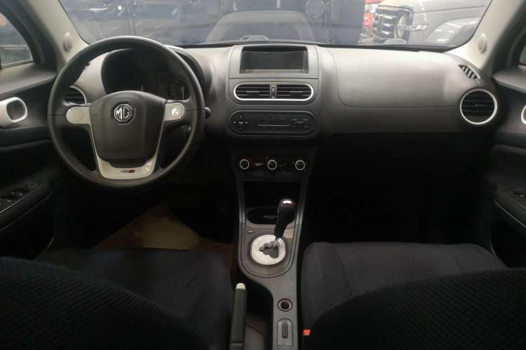 Used MG 3 2013 1.3L AMT Comfort Edition Interior 3
