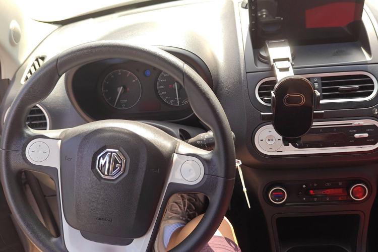 Used MG 3 2013 1.5L AMT Elite Edition Interior 3