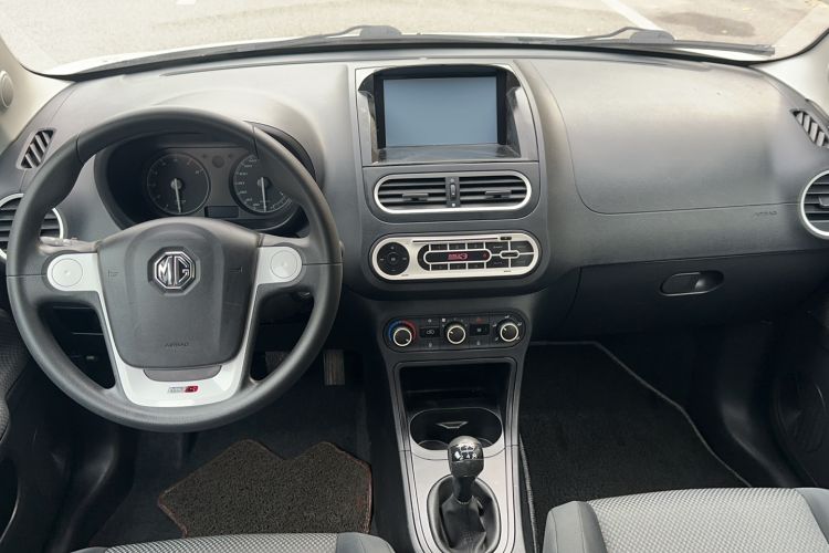 Used MG 3 2013 1.3L Manual Comfort Edition Interior 4