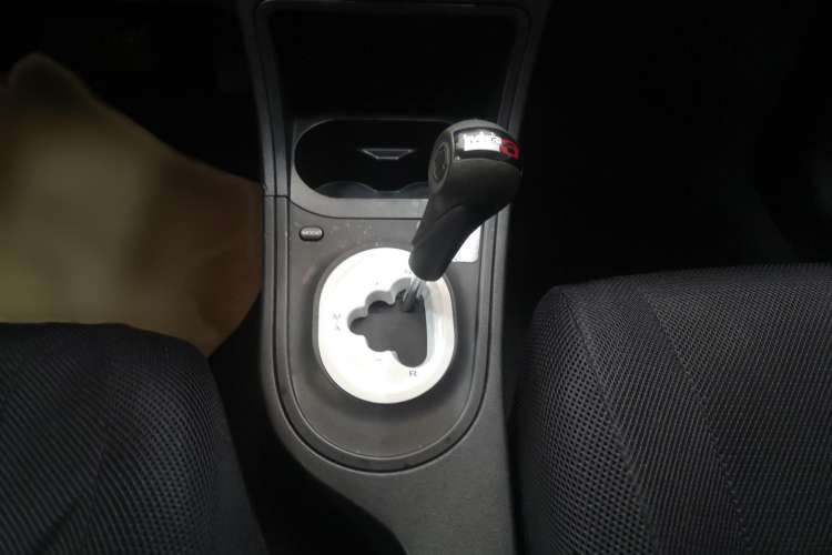 Used MG 3 2013 1.3L AMT Comfort Edition Interior 5