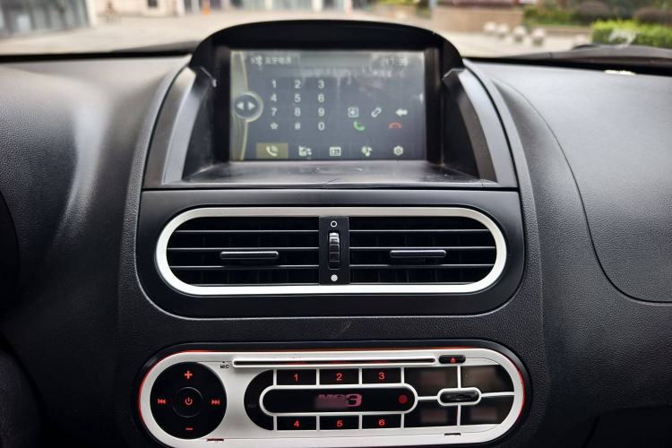 Used MG 3 2013 1.3L Manual Comfort Edition Interior 5