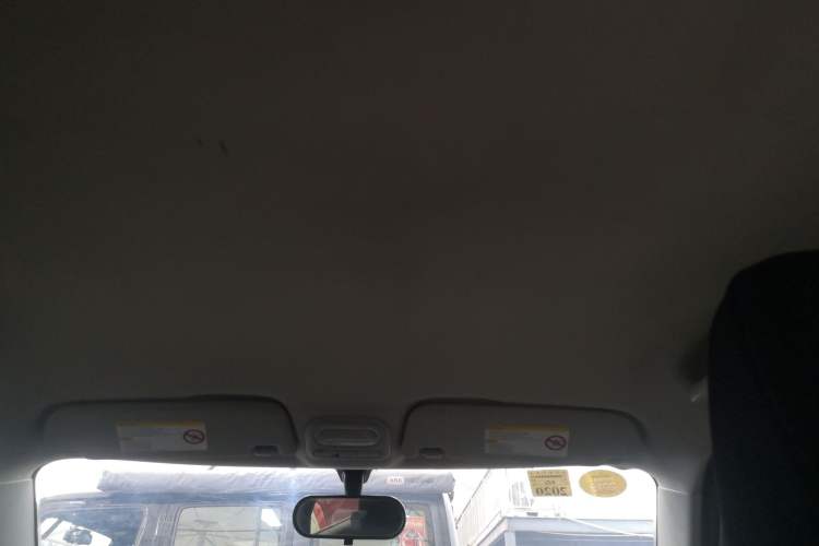 Used MG 3 2013 1.3L AMT Comfort Edition Interior 7