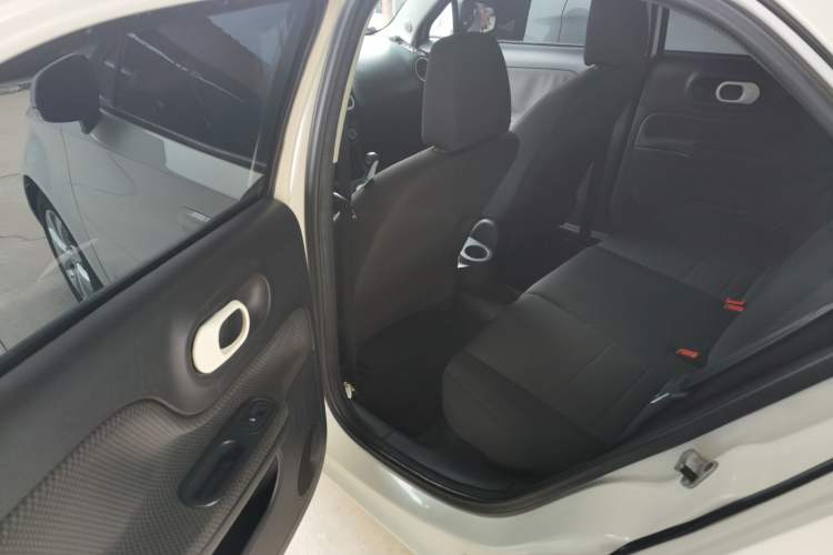 Used MG 3 2013 1.5L AMT Elite Edition Interior 7