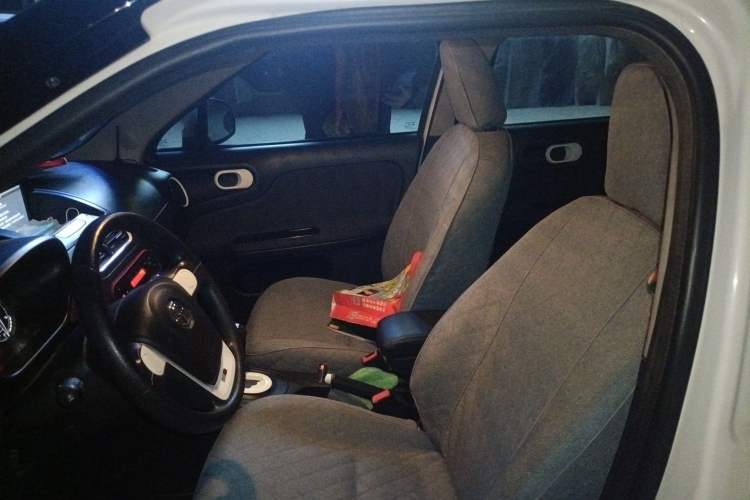 Used MG 3 2013 1.3L AMT Comfort Edition Left Front Seat