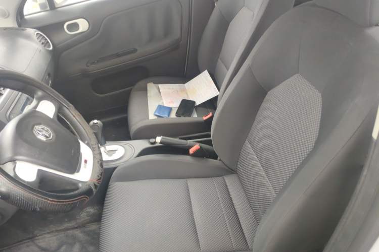 Used MG 3 2013 1.3L AMT Comfort Edition Left Front Seat