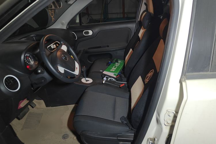 Used MG 3 2013 1.3L AMT Comfort Edition Left Front Seat