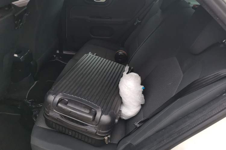 Used MG 3 2013 1.5L AMT Elite Edition Left Rear Seat