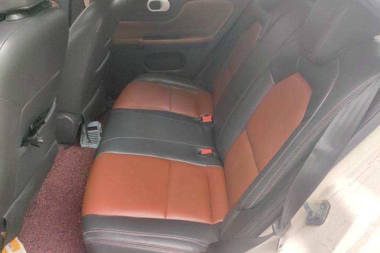 Used MG 3 2013 1.5L AMT Elite Edition Left Rear Seat