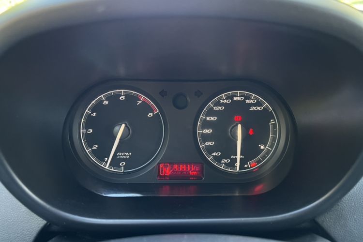 Used MG 3 2013 1.5L AMT Elite Edition Odometer Close Up