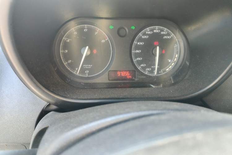 Used MG 3 2013 1.3L Manual Comfort Edition Odometer Close Up
