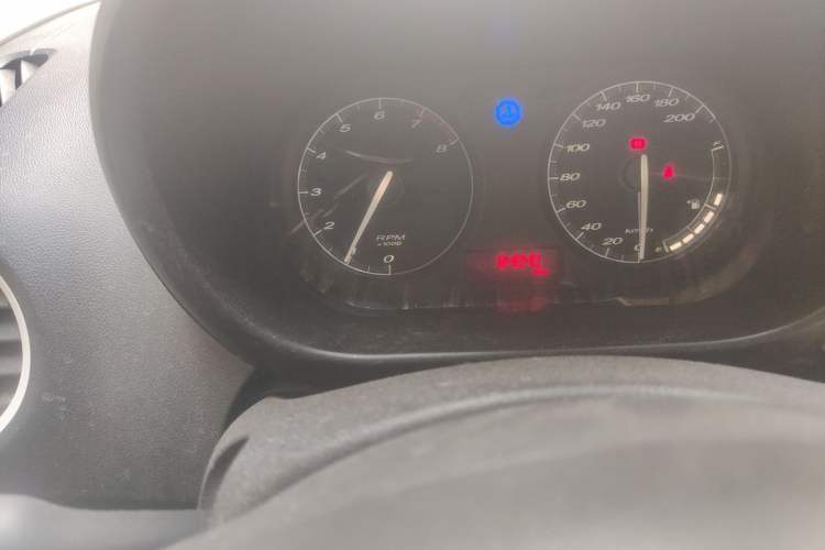 Used MG 3 2013 1.3L Manual Comfort Edition Odometer Close Up