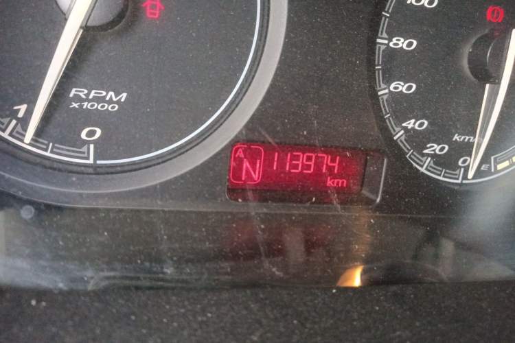 Used MG 3 2013 1.3L AMT Comfort Edition Odometer Close Up