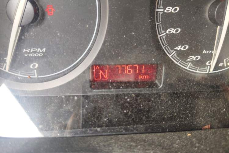 Used MG 3 2013 1.3L AMT Comfort Edition Odometer Close Up