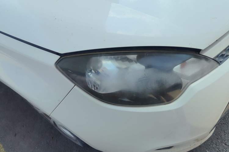 Used MG 3 2013 1.5L Manual Value Edition Right Front Headlight