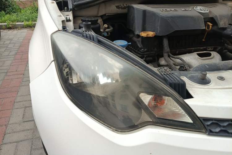 Used MG 3 2013 1.3L AMT Comfort Edition Right Front Headlight