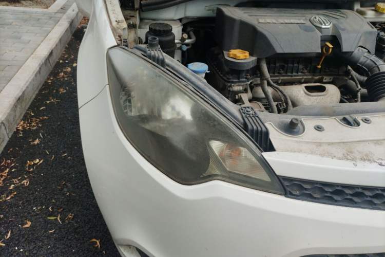 Used MG 3 2013 1.5L AMT Elite Edition Right Front Headlight