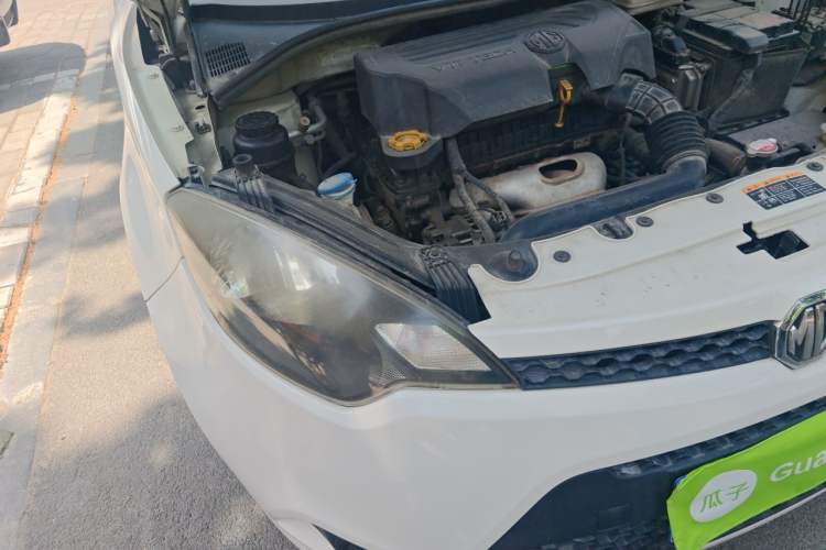 Used MG 3 2013 1.5L AMT Elite Edition Right Front Headlight