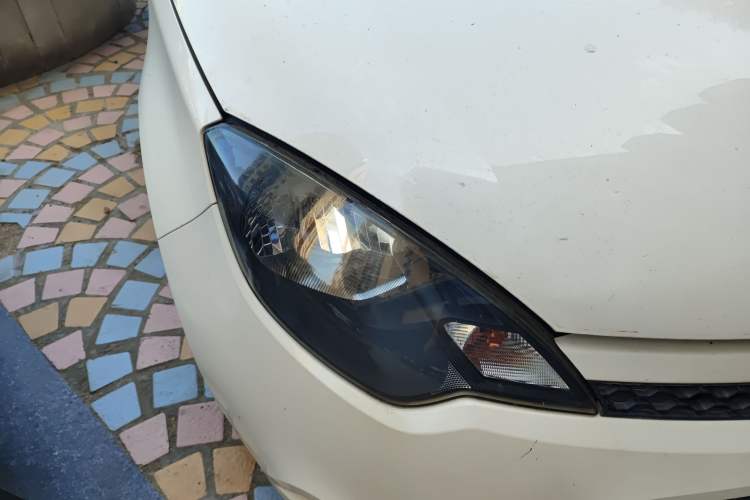 Used MG 3 2013 1.3L Manual Comfort Edition Right Front Headlight