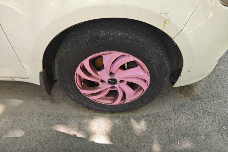 Used MG 3 2013 1.3L Manual Comfort Edition Right Front Wheel Hub
