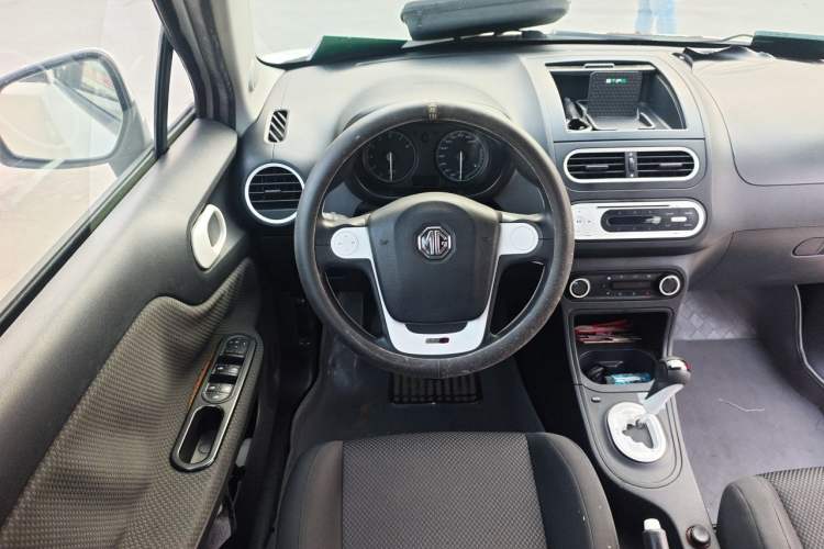 Used MG 3 2013 1.5L AMT Elite Edition Steering Wheel